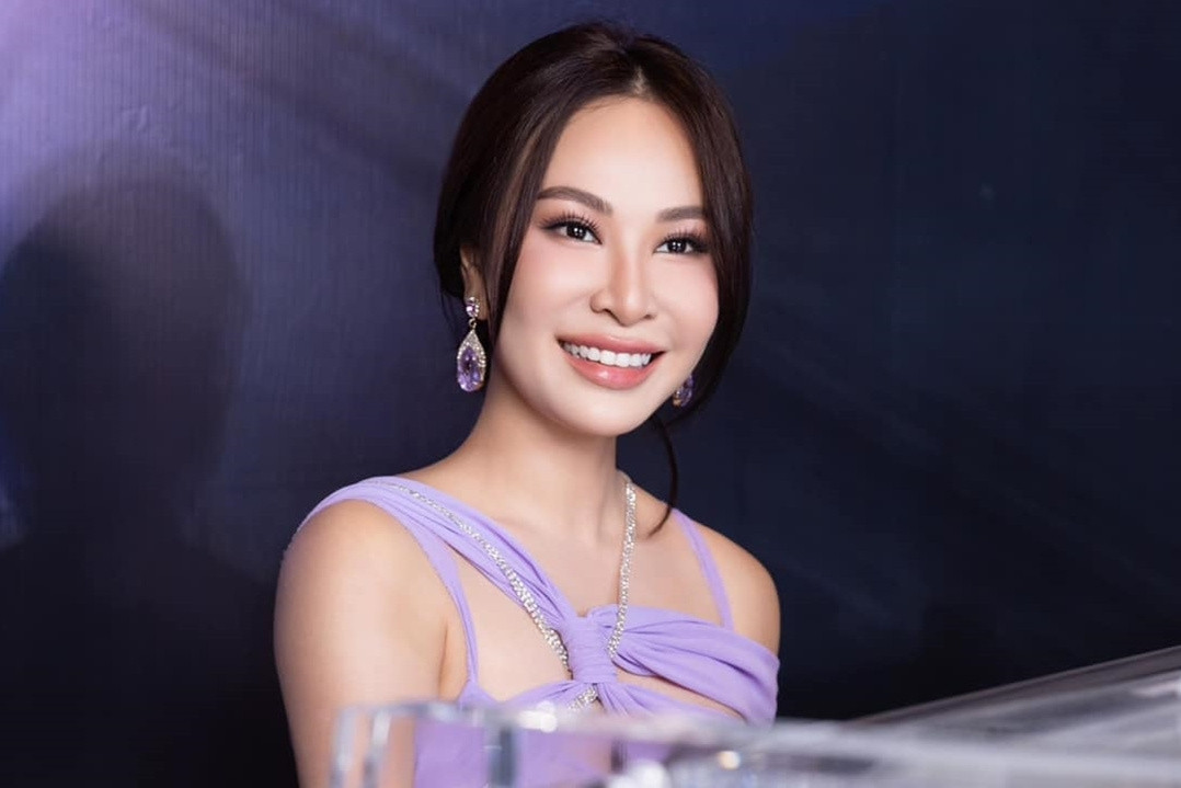 Ca Sĩ Uyên Linh Là Ai? Tiểu Sử, Sự Nghiệp Và Đời Tư Mới Nhất