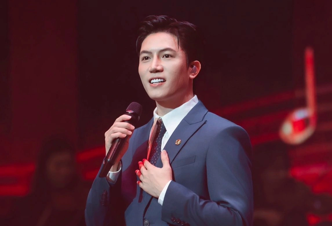 Lời Bài Hát Thưa Đảng – Anh Tú (Lyrics Chuẩn, Đầy Đủ)