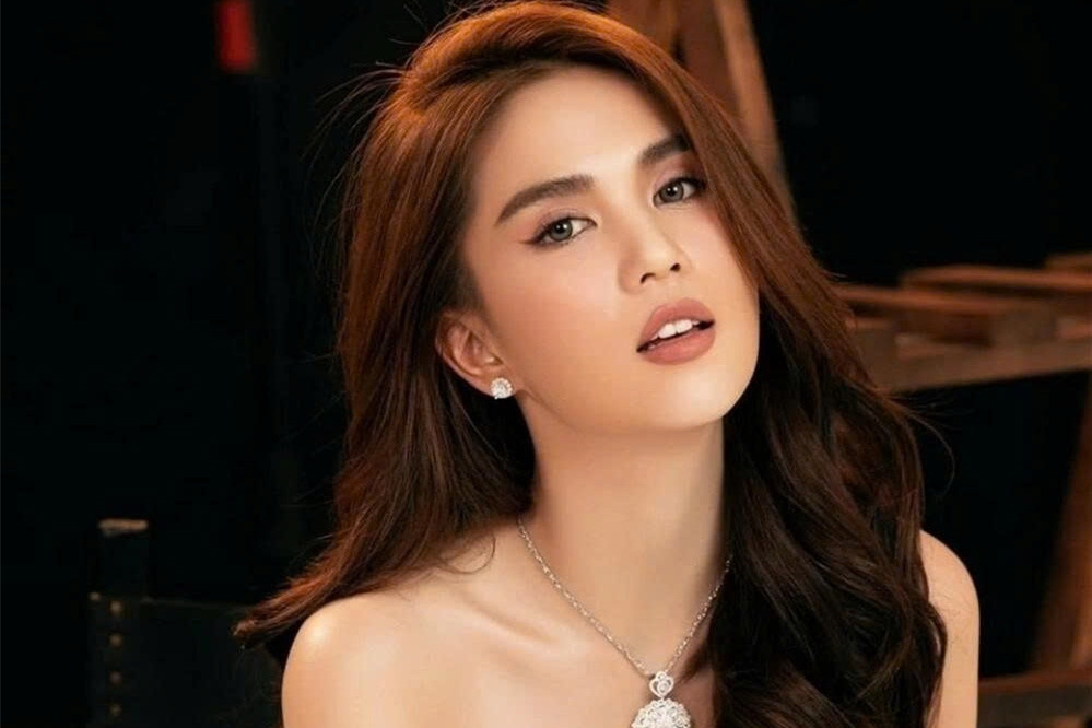 Ngọc Trinh là ai? Tất tần tật về tiểu sử, sự nghiệp và đời sống cá nhân
