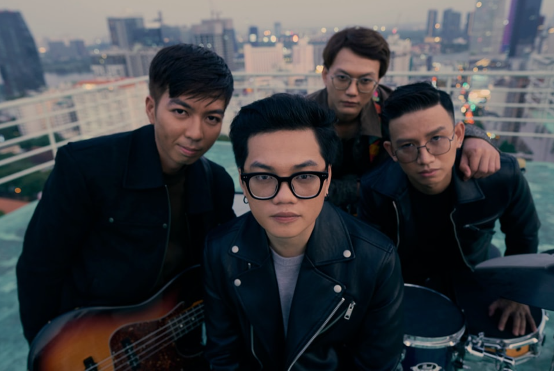 Chillies Band Là Ai? Tiểu Sử Nhóm Nhạc Chillies Và Những Bản Hit Nổi Bật