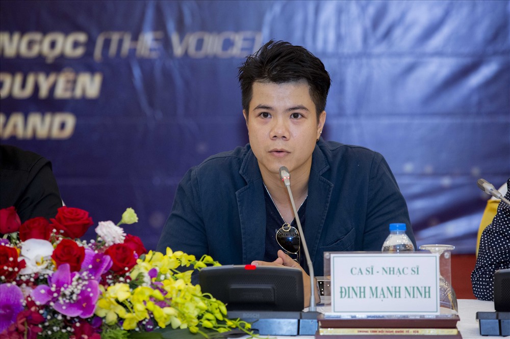 Ca sĩ Đinh Mạnh Ninh là ai? Tiểu sử, sự nghiệp và những ca khúc nổi bật