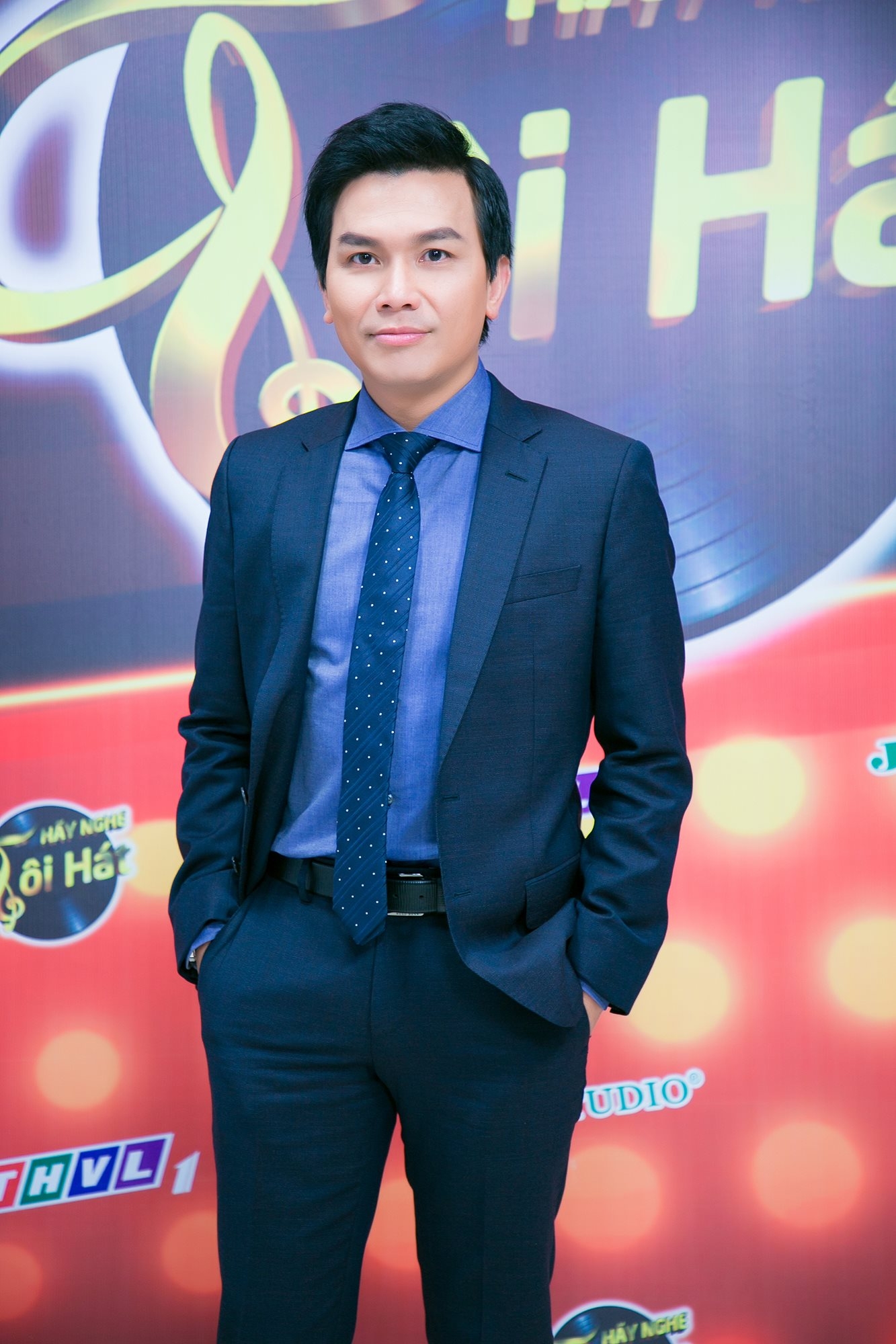 Mạnh Quỳnh