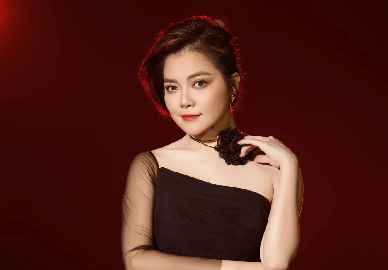 Ca Sĩ Thanh Ngọc Là Ai? Tiểu Sử, Sự Nghiệp Và Đời Tư Mới Nhất