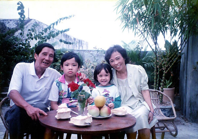 Nhạc sĩ Phạm Tuyên và gia đình